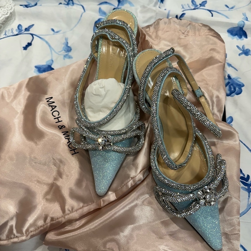 NEW Mach & Mach Double Crystal Bow Glittered Pump Heels - Picture 5 of 6